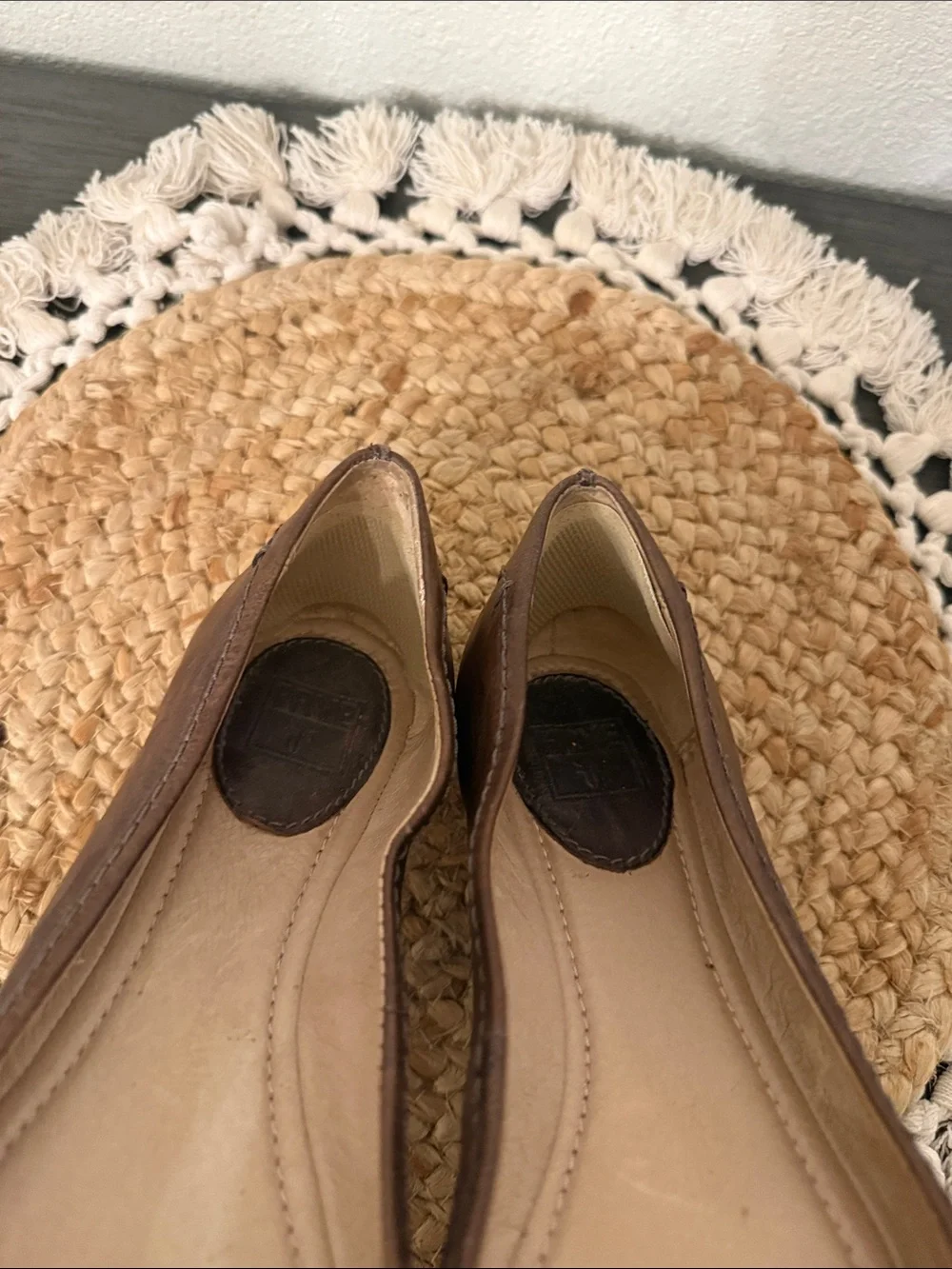 Frye Regina Pointy Toe Ballet Flats Cognac Brown Leather Shoes 8M 7200044